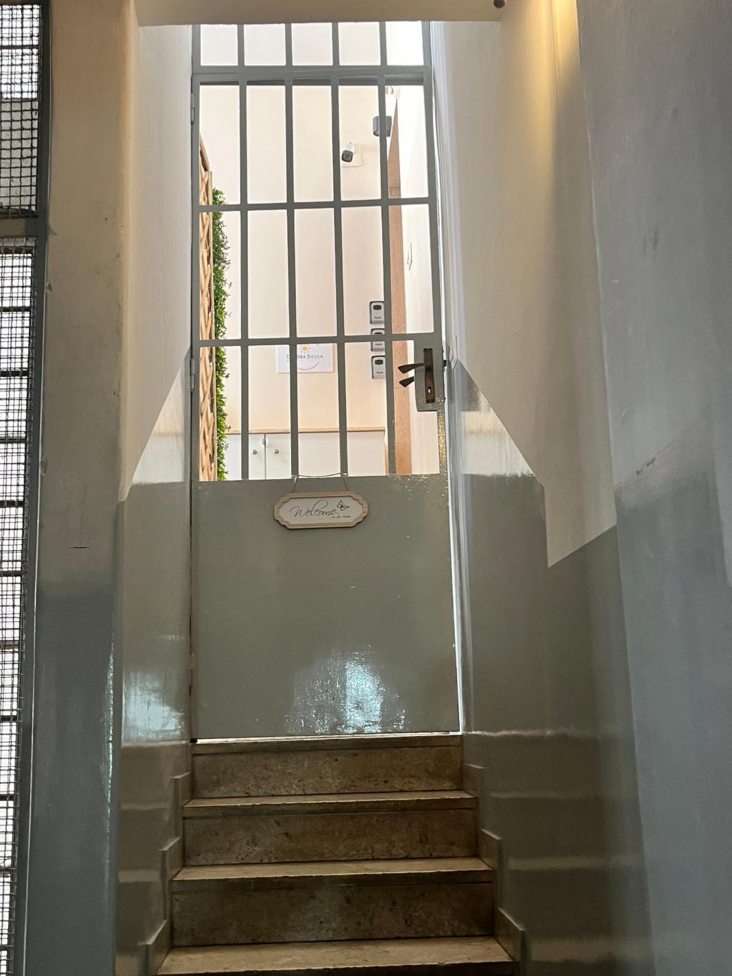 Dimora Sicula Guest House Catania Eksteriør billede